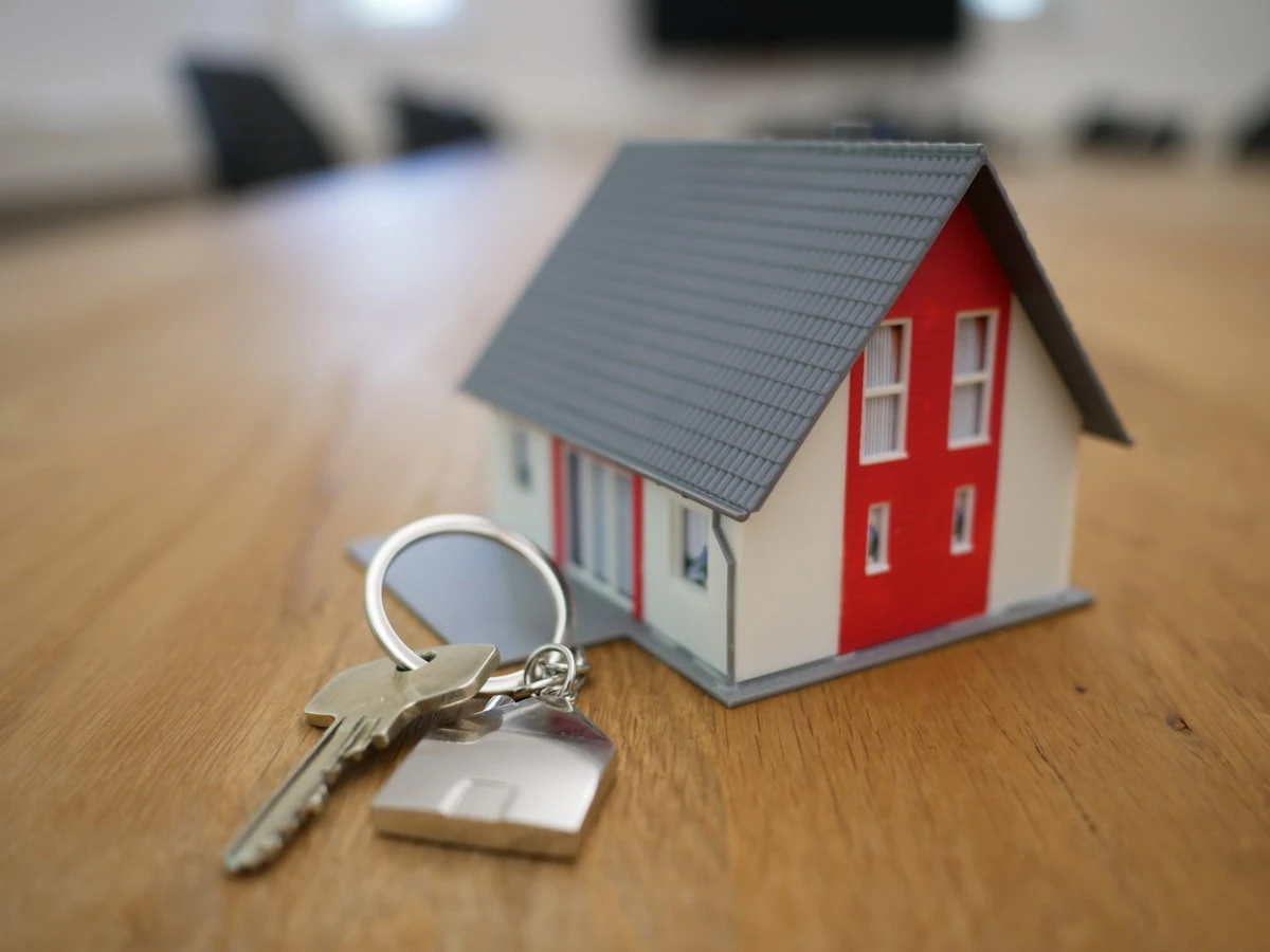 Investing in Florianópolis Real Estate: Yields, Short-Term Rentals, and ROI
