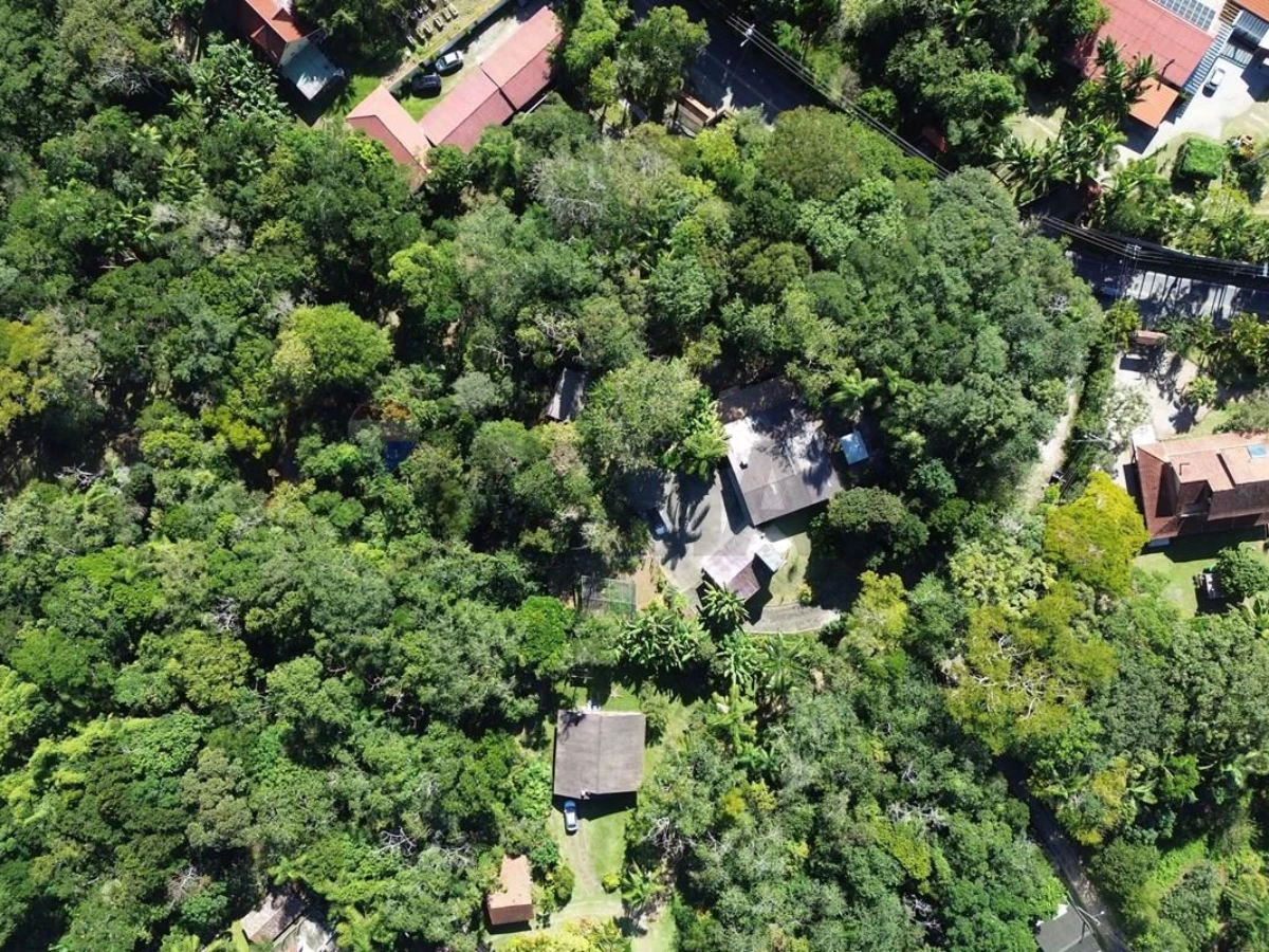 Chácara à Venda — Vargem Grande, Florianópolis, 12.268 m²