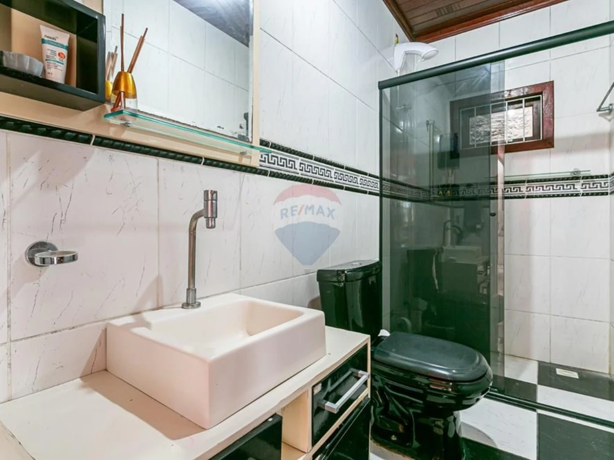Casa 4 Quartos à Venda no Rio Vermelho, Florianópolis