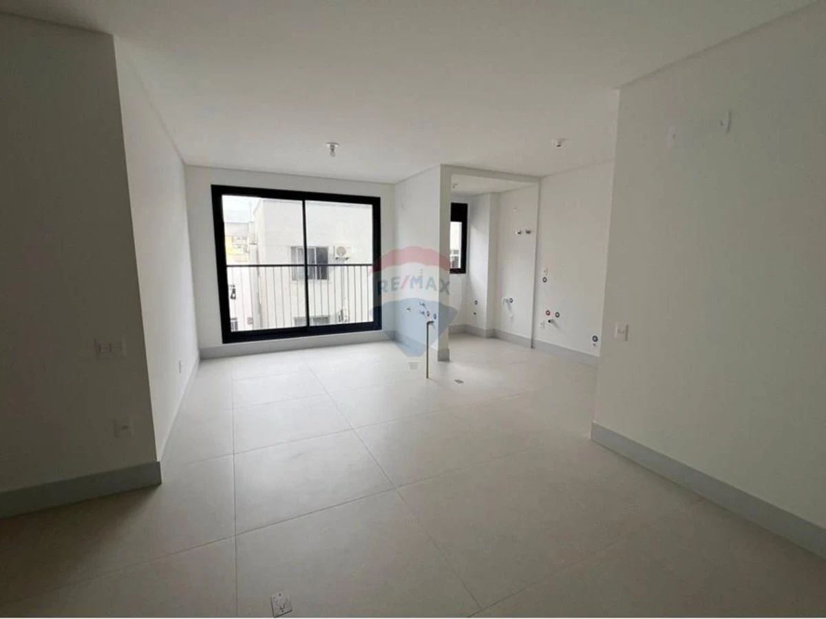 Apartamento 2 Suítes à Venda no Estreito, Florianópolis