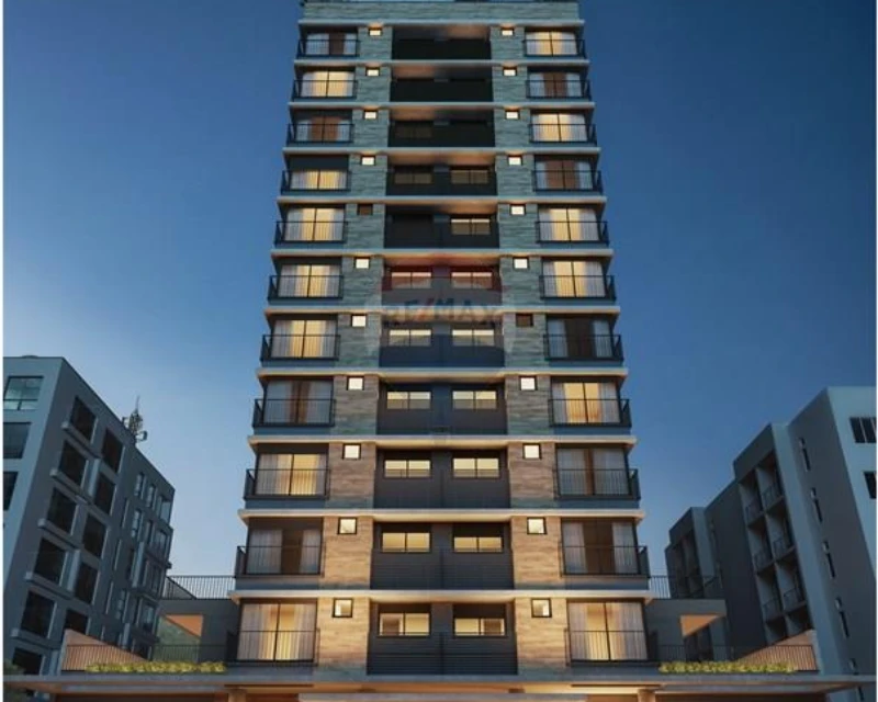 Apartamento 2 Suítes à Venda no Estreito, Florianópolis