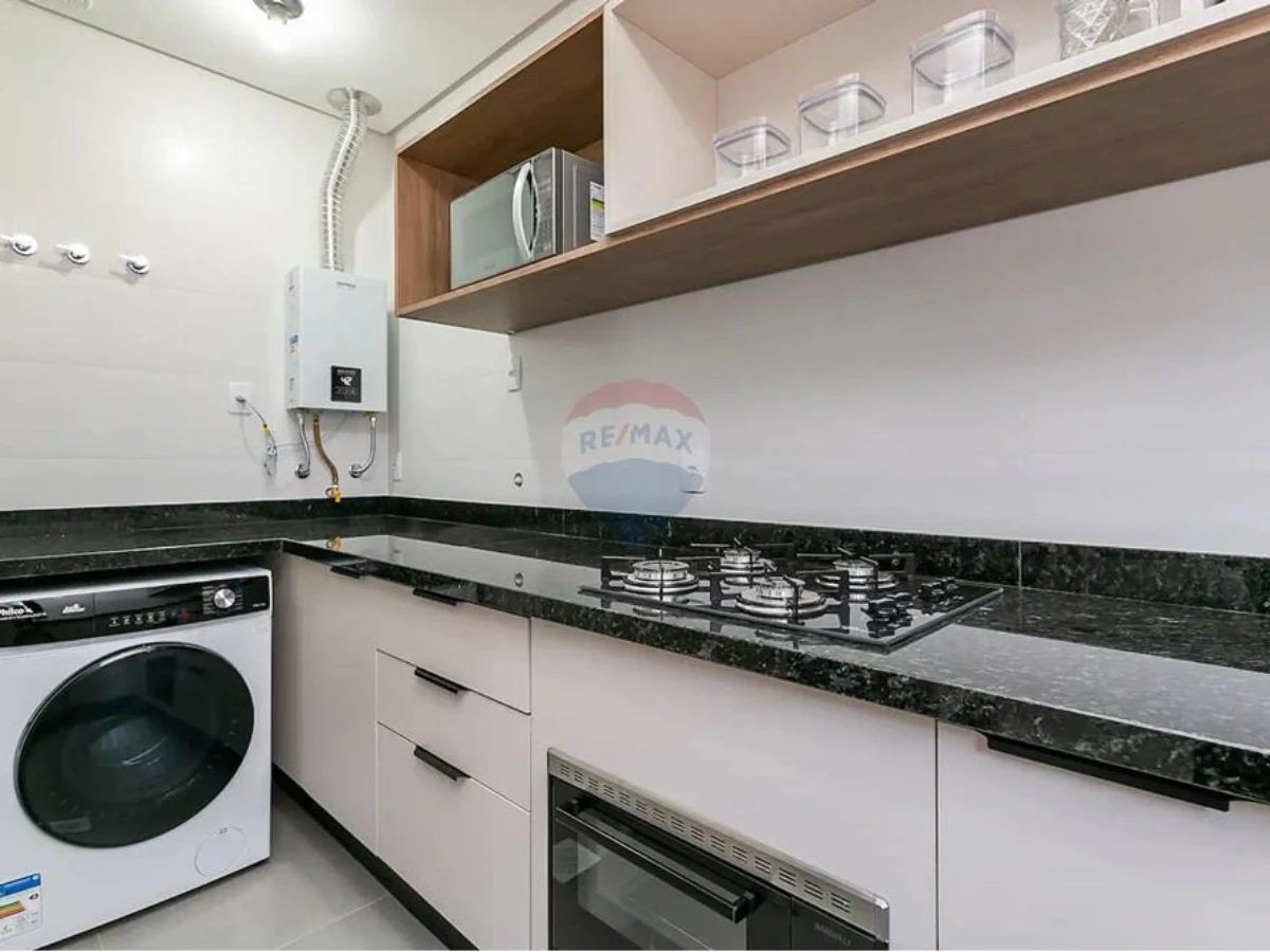 Apartamento 1 Dormitório com Suíte à Venda em Cachoeira do Bom Jesus, Florianópolis