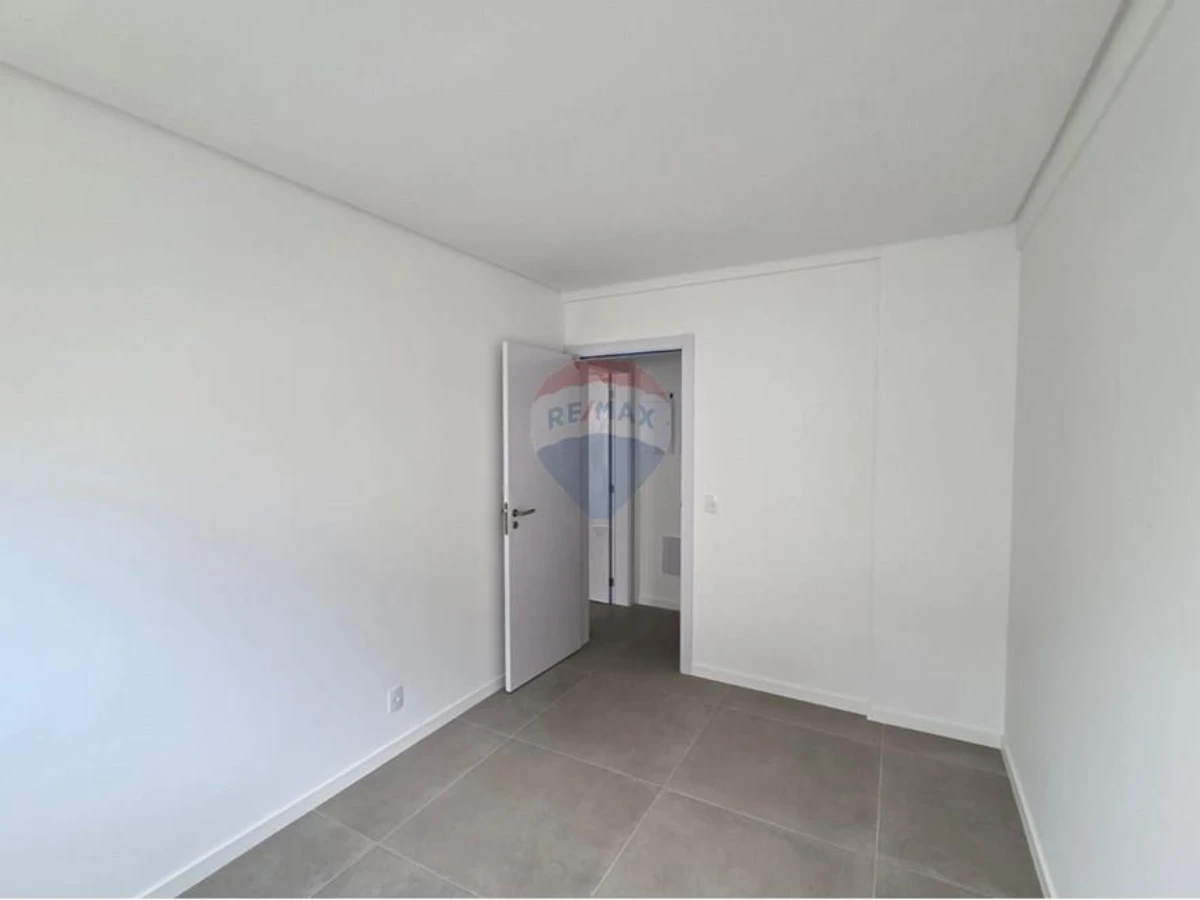 Apartamento 2 Quartos à Venda em Ingleses, Florianópolis — 67 m²