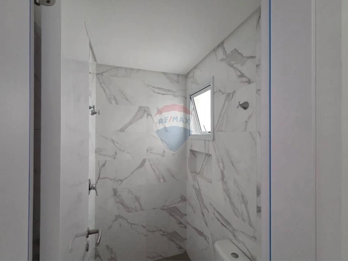 Apartamento 2 Quartos à Venda em Ingleses, Florianópolis — 67 m²
