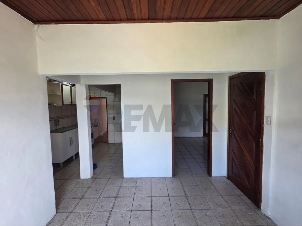 Casa 3 Quartos à Venda em Ingleses, Florianópolis — 250 m²